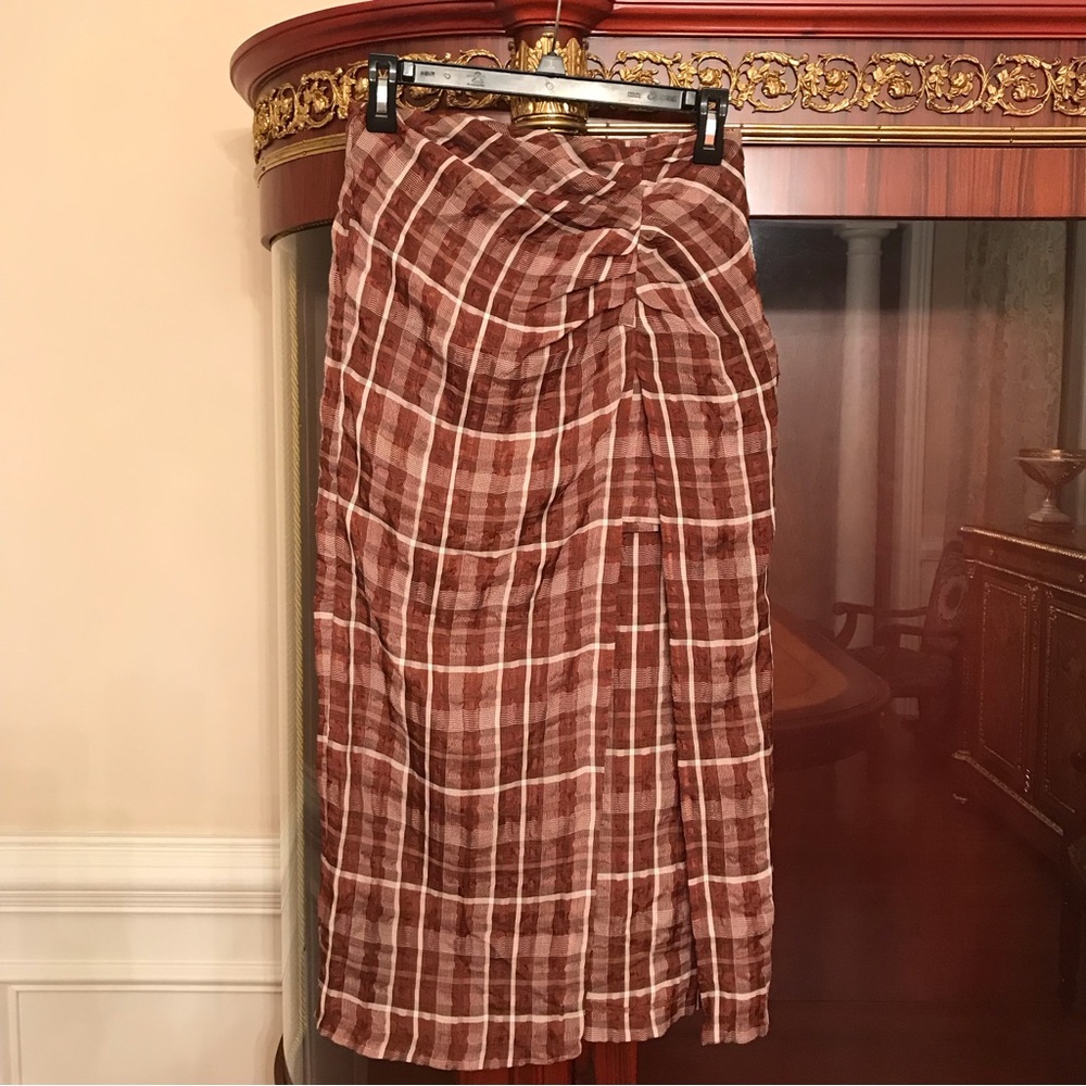 Zara Checkered print chiffon crinkle effect midi skirt with front slit Sz.XS